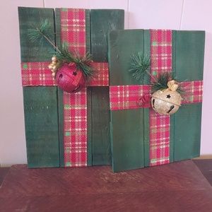 Christmas Mantle Set